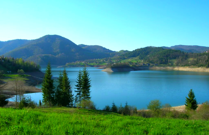 Zaovinsko Jezero